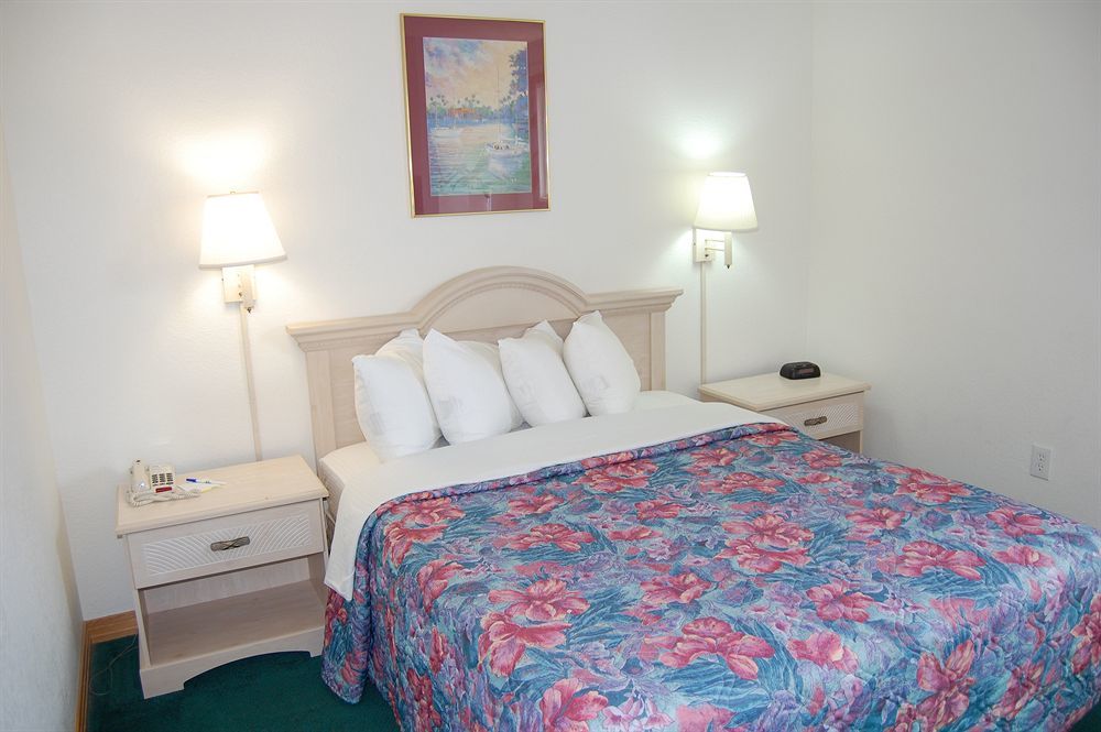 Mariner Inn And Suites Kill Devil Hills Extérieur photo